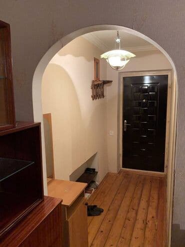 qarayev obyekt: Qara Qaraev metrosuna yaxin 5 mertebeli binanın 3-cu mərtəbəsində — 13