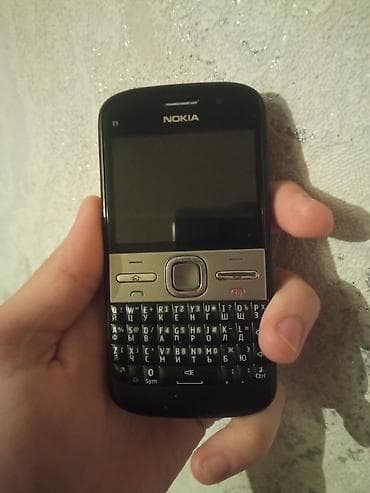 Nokia E5, rəng - Qara, Düyməli