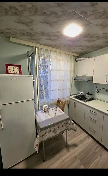 zabrat 2 kirayə ev: Mingəçevir şəhər Ə.Vahid kücesi 2. 1ci mərtəbə təmirli mənzil — 3