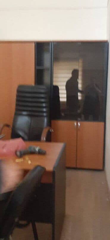 nerimanov icare obyekt: Nərimanov metrosuna yaxın 9 mərtəbəli binanın 1-ci mərtəbəsində — 14