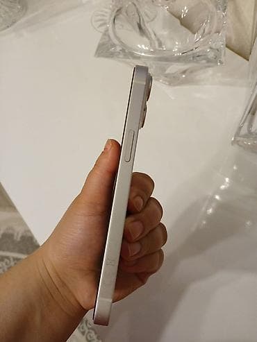 ipad 12: IPhone 13, 128 GB, Ağ — 6