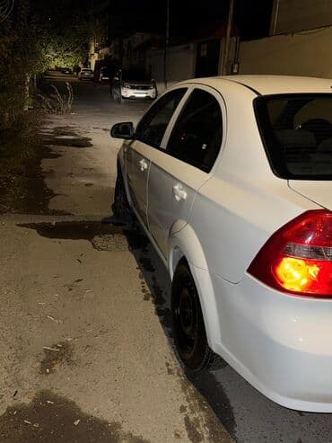 mersedes oturacaq: Salam masinlar tam saz veziyyetdedi. Hec bir problemi yoxdu. QALMAQ — 9