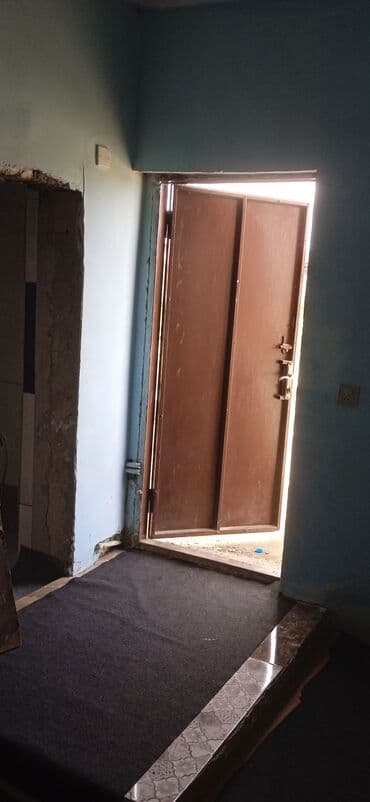 zirede satilan evler: 3 otaqlı, 68 kv. m, Kredit yoxdur, Orta təmir — 12