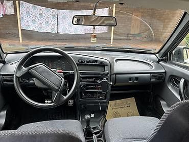 teker disk: LADA Samara 2114, ağ rəng, 5 qapılı hetçbek. Mühərrik və ötürmə: - — 7