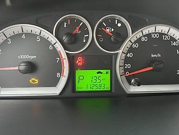 mersedes c class: Ravon Nexia R3 sedan – qara rəng. Xarici: - Aerodinamik kuzov, xrom — 8