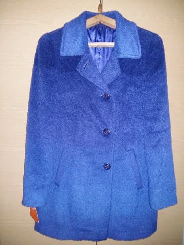 пальто loreta турция: Teze polupaltodur. Temiz yundur. Cox isti saxlayir. Etiketi — 1