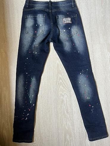 jeans salvar: 6 defe geyinilib!!!!!Boyalarla efektli tünd-mavi cins şalvar - Model — 4