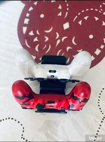 PS4 (Sony Playstation 4): PlayStation 4 Pro White Limited Edition (1TB). Konsol yalnız ev — 3