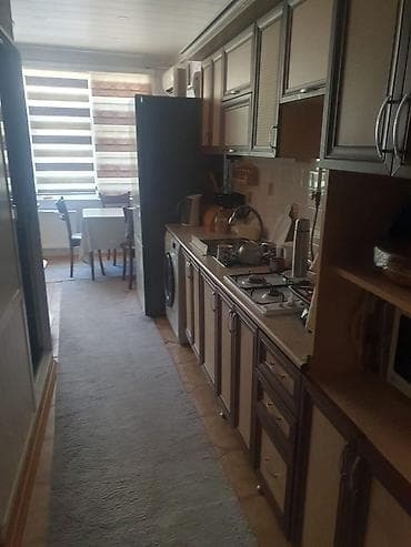 Ev üçün mebel: Ev sahil metrosunun yanında 2 qız işləyən vəya tələbəyə verilir — 5