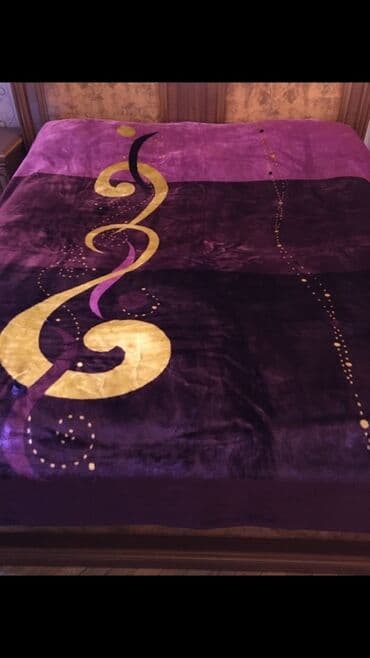 canavar sekilleri yazili: Böyüklər üçün Yorğan — 1