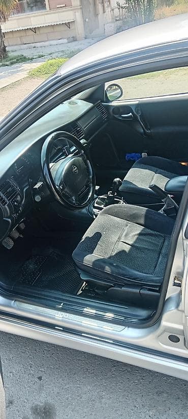 opel 1 3: Opel Vectra: 1.8 l | 1999 il 327512 km Sedan — 8