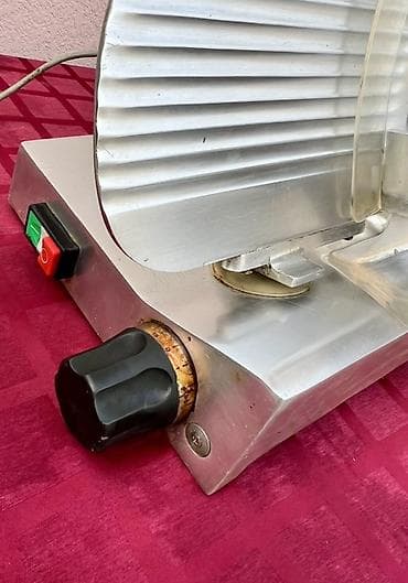 avadanlig: Professional Slayser (Ət və Kolbasa Doğrayan) – 250 mm Professional — 3
