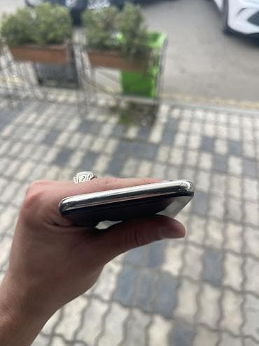 iphone telefon divar kagizlari: IPhone X, 64 GB, Gümüşü, Face ID — 2