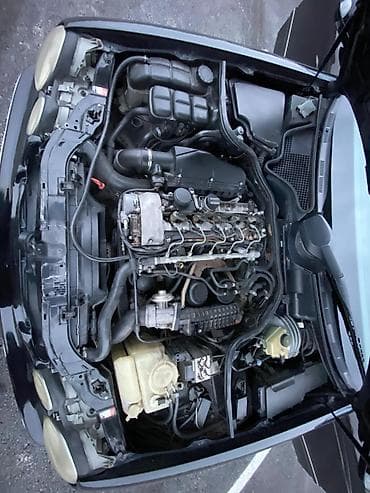 prado farası: Mercedes-Benz E-Class: 2.7 l | 2000 il Sedan — 5