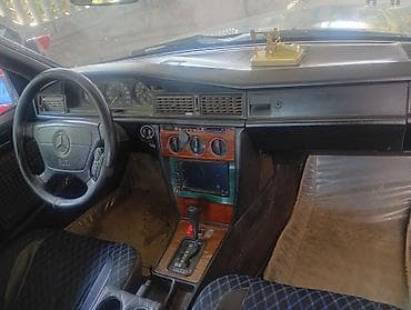 turbo az ford transit 8 1: Mercedes-Benz 190 maşın hər gun surlən masındir pirablemsiz dir yag — 4
