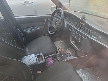 b 170 mercedes: Mercedes-Benz 190 (W201) sedan mator 2benzin mexanika beznömredi — 2