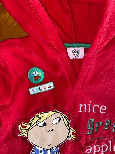 uşaq hamam xalatı: Uşaq hudi, kofta Firma: mother care Yaş: 4–5 yaş Vəziyyəti: İdeal — 2