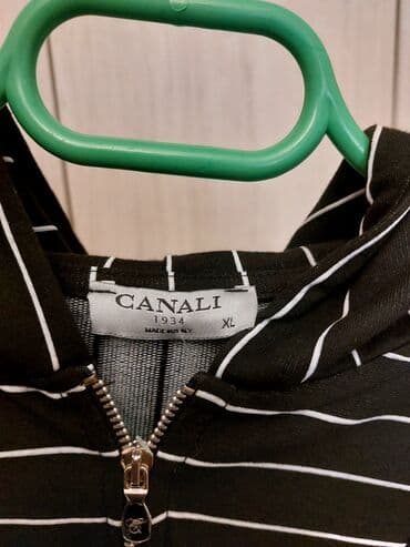 Qadın geyimləri: Svitşot, XL, rəng - Qara — 2