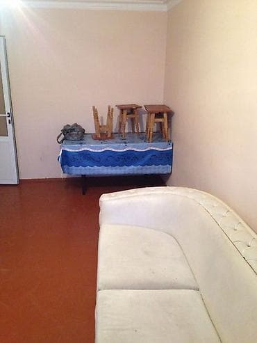 quba kirayə ev: Sumqayıt şəhəri, 3 mkr, 5/1, 1 otaqlı ev kirayə verilir. Evdə taxt — 5