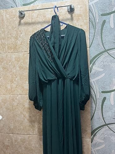 Plaşlar: Ziyafət donu, Maksi — 1