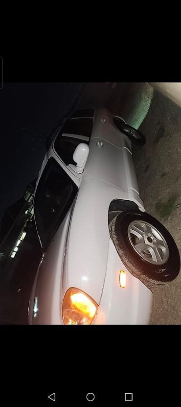 opel satisi: Hunday santafe mașin satılır 11min manata 2004 mașindi 2, 4 amatör — 2