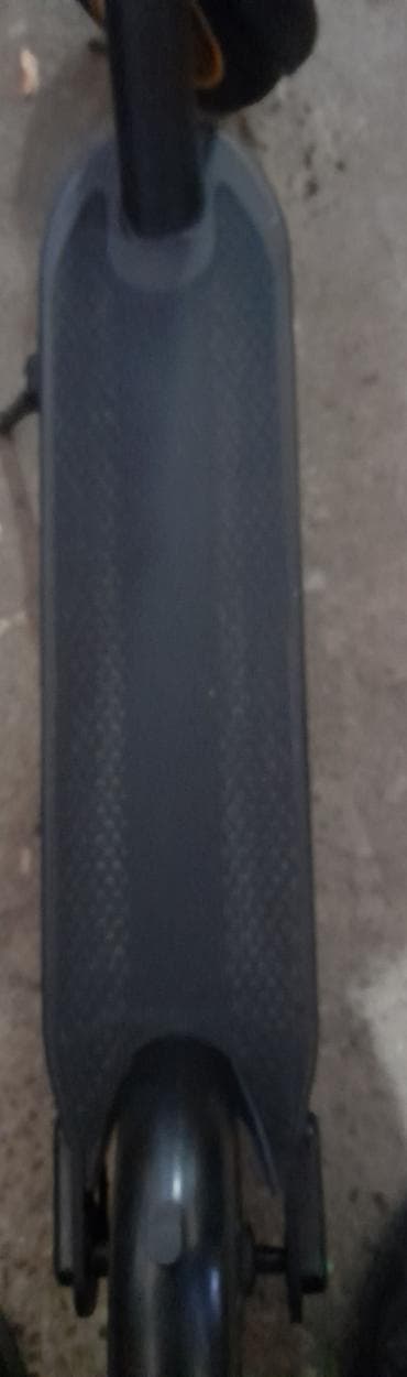 samokat almaq: İşlənmiş Elektrik samokat 9", ≤ 250 Vt, > 45 km/s — 5