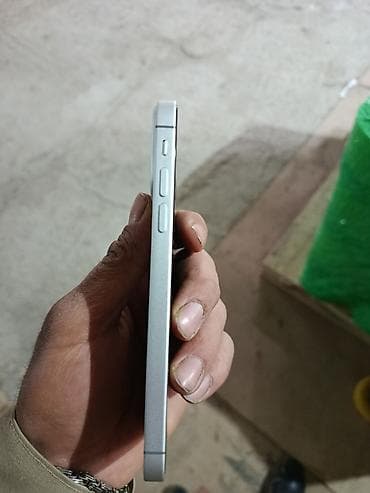 iphon xr: Iphone xs 17 pro korpusuna yigilib korpus ideal veziyetdedi ekranda — 2