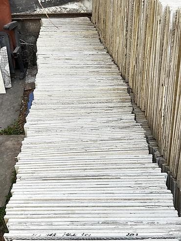 sintepon material: 2 ci əl sökülmüş əla vəziyyətdə keremoqranit metlax anbarı 1000 kv — 6