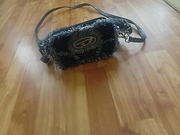 Çiyin çantası, Diesel