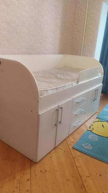 usaq dolablar: Oğlan və qız üçün, Çarpayı, Bazasız, Matras ilə, Siyirməli — 2