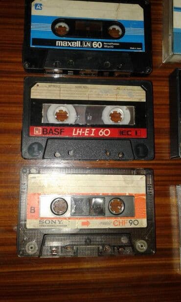 kassetlər: Kolleksionerlər üçün köhnə sovet və xarici audio kasetlər satılır — 2