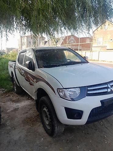mitsubishi l200 baqaj: Mitsubishi L200 üçün salon oturacaqları - Model uyğunluğu: Mitsubishi — 3