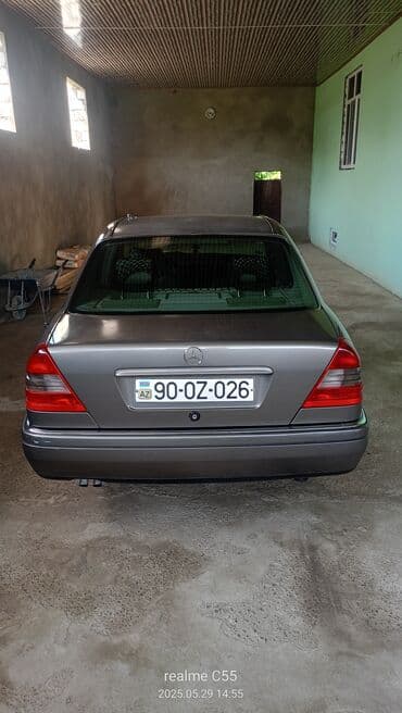 təkərdən əl işləri: Mercedes-Benz 220: 2.2 л | 1994 г. Седан — 5