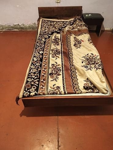tek neferlik taxt: Təknəfərlik çarpayı, Matras ilə, Siyirməsiz — 2