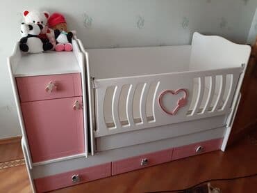 alma soyan: Oğlan və qız üçün, İşlənmiş, Beşik, Matras ilə, Yellənmə mexanizm ilə — 4