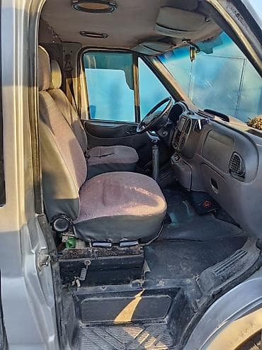 mersedes qapi: Ford Transit: 0.2 l | 2000 il 430787 km Van body type — 10