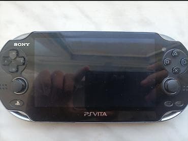 Ps Vita Tam Islek veziyyetde hec Bir problemi Yoxdur Kamera falan her
