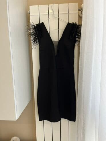 qara qisa don modelleri: Xs- S razmer Qara kokteyl donu - Rəng: qara - Dizayn: dərin V-yaxa — 3