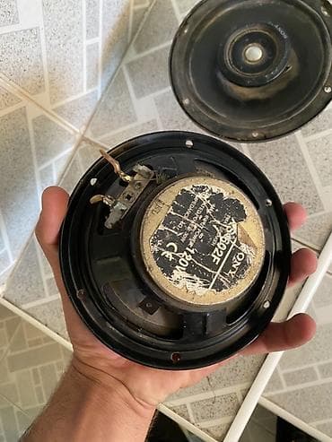 avto kalonka: 1 cüt sony qapi kalonkasi, arginaldir, bezproblemdir, 16 liqdir — 5