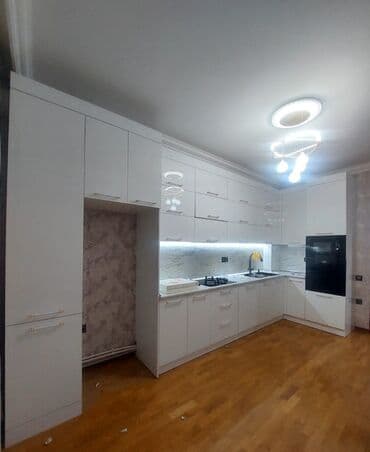 işlenmiş metbex mebeli gence: METBEX MEBELİ 2ay işlenib bahalı materialdandı hundurluk 2,70 — 1