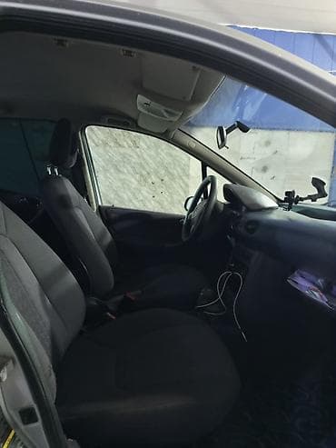 skoda yeti: Mercedes-Benz A-Class: 1.4 l | 2004 il Hetçbek — 10