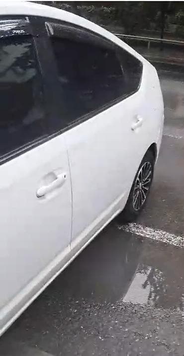 prius ölüxanası: Toyota Prius: 1.5 l | 2008 il Hetçbek — 5