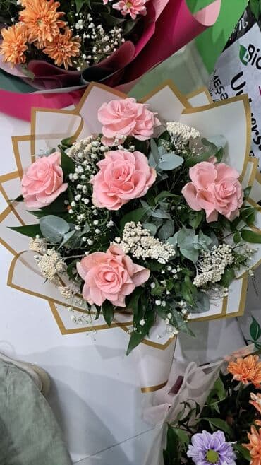 ətirşah bitkisi: Sifaris Goturulur 099-805-05-78 Catdirilma Movcuddur✔️Güllər buketləri — 8