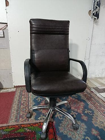 dəri divan: Təkərli, Qolları tənzimlənmir, Süni dəri — 3