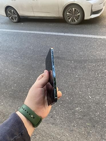 IPhone 12 Pro Max, 128 GB, Pacific Blue, Face ID — 4