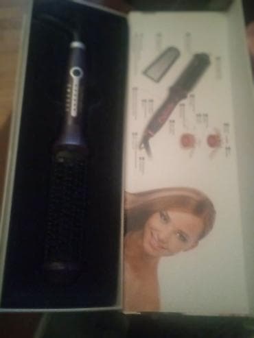 Saç üçün elektrikli daraq-fen Xüsusiyyətlər: - Silindrik daraq