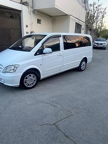 Mercedes-Benz Vito mikroavtobus - Kuzov: ağ rəng, uzun baza, sürgülü