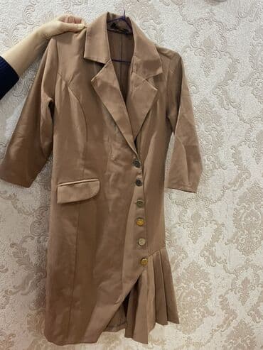 Dəstlər, kostyumlar: Qadın üçün şıq qəhvəyi paltar–blaizer dizaynı - Rəng: isti — 1