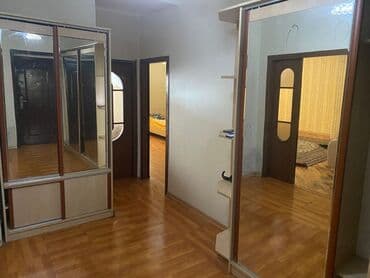 7 mikrorayon: Salam Oglan otaq yoldasi axtarilir ev mermar ecemide yerlesir evin her — 15