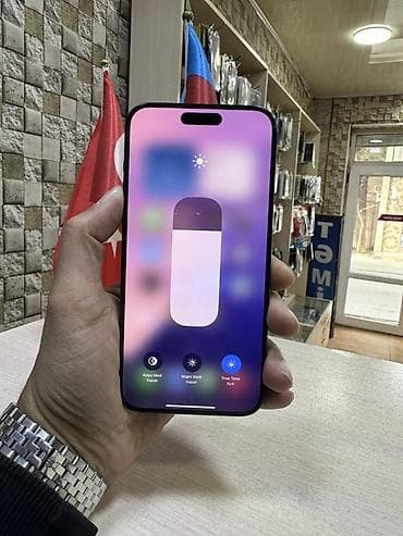 82 ekran smart tv: IPhone 15 Pro, 256 GB, Graphite, Face ID — 2